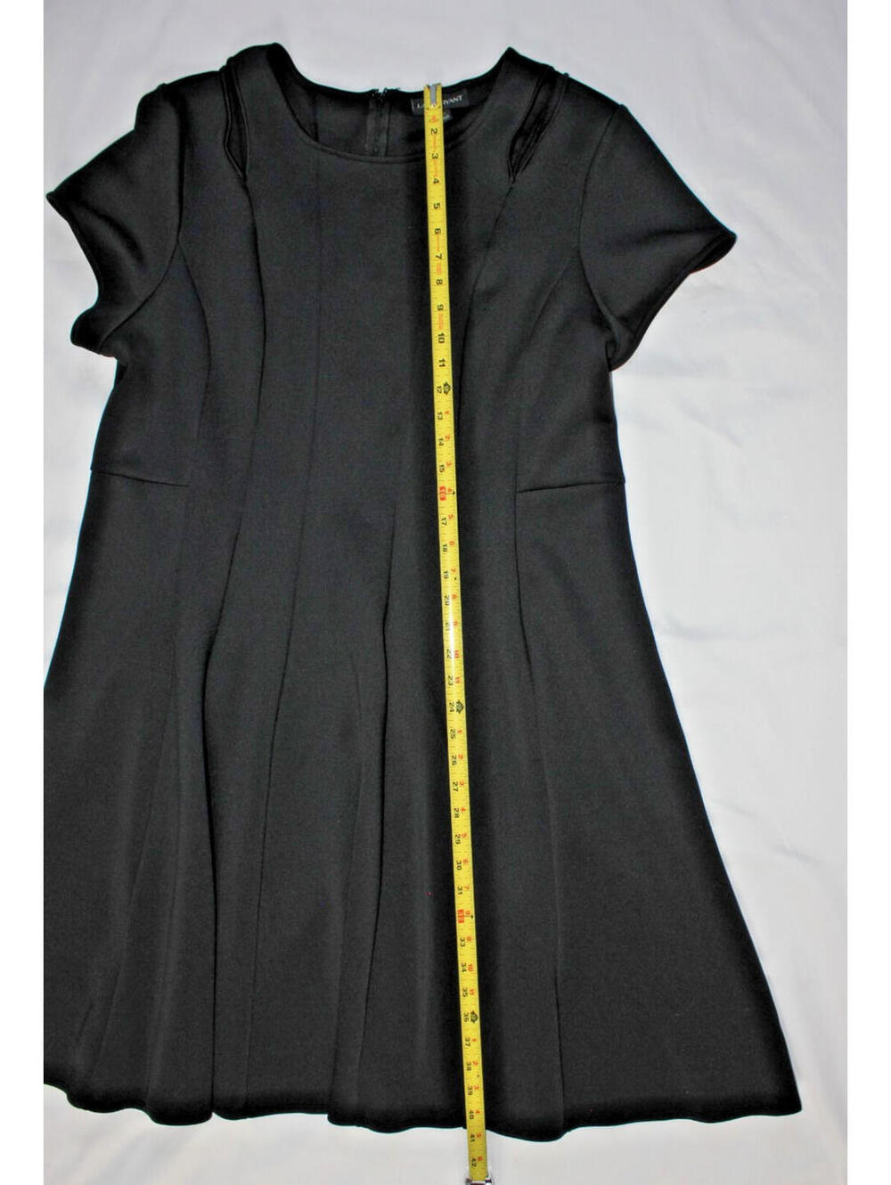 Lane Bryant Women's Plus 22 Pleated Short Sleeve Fit & Flare Cutout Mini Dress - Picture 6 of 15